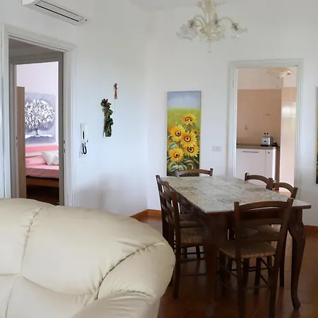 Villa Matilde - Paradiso Costiero Con Giardino Privato Badesi