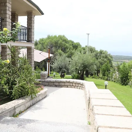 Vila Matilde - Paradiso Costiero Con Giardino Privato Badesi